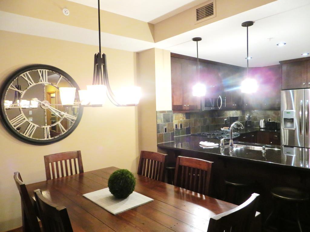 Luxury Canmore Vacations Exterior foto